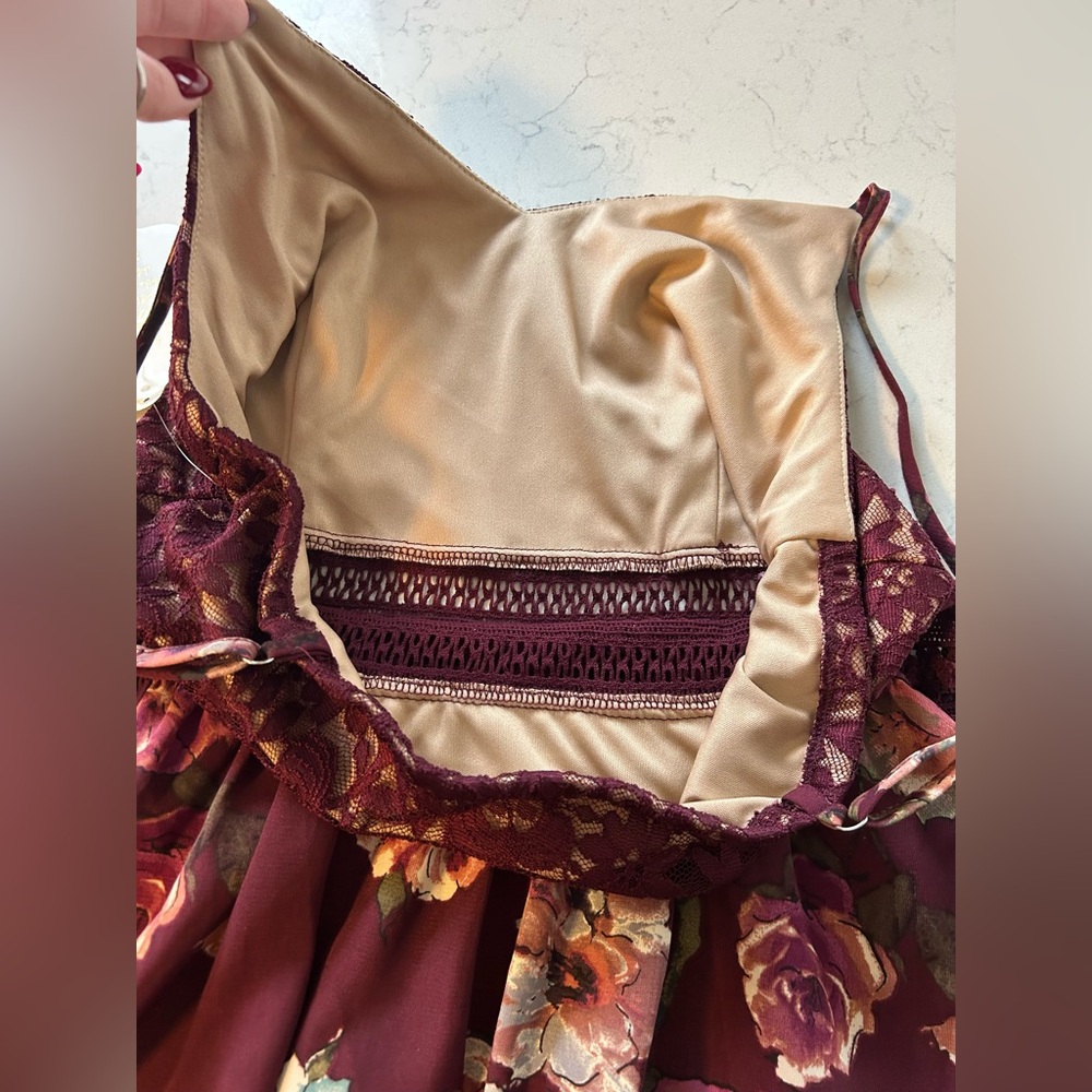 NWT Altar’d State Burgundy Floral Lace Bodice Dress Size Medium - Picture 9 of 16